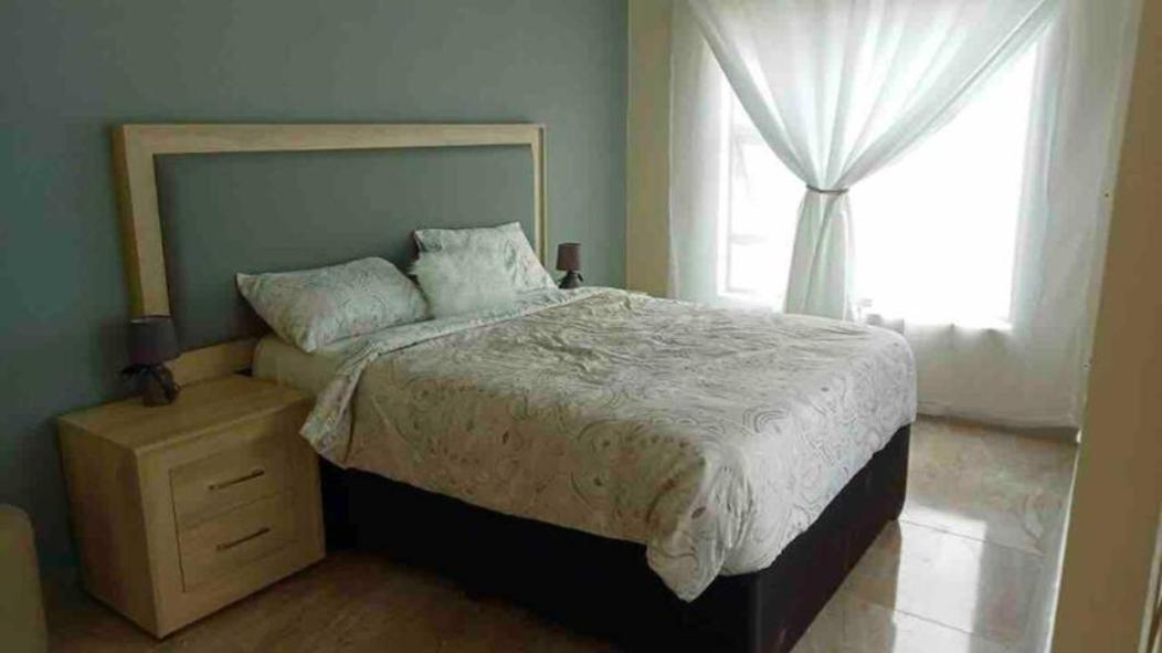 Evans Village - Apartments & Spa 约翰内斯堡 外观 照片