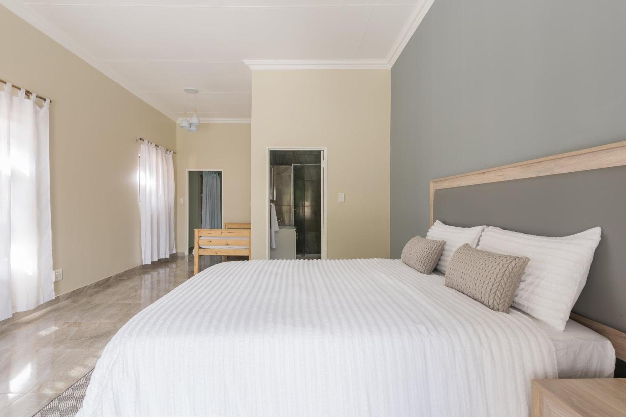Evans Village - Apartments & Spa 约翰内斯堡 外观 照片